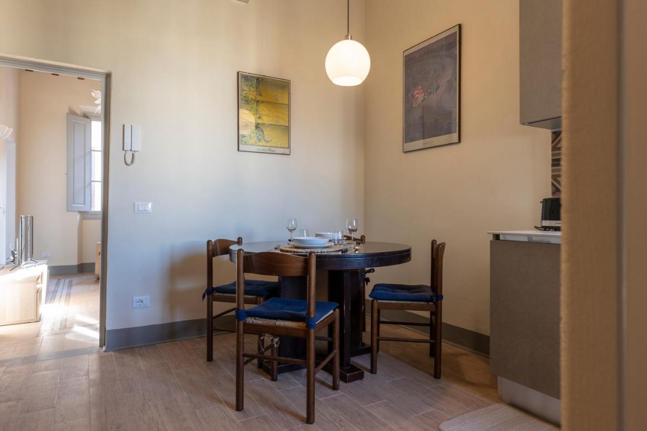פירנצה Fossi Elegant Apartment מראה חיצוני תמונה